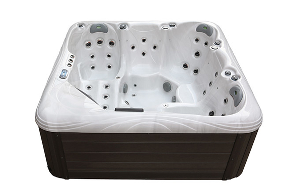 Kolam Renang Luar Ruangan Hidroterapi Sauna Pijat Hot Tub Dengan Sistem Pemanasan