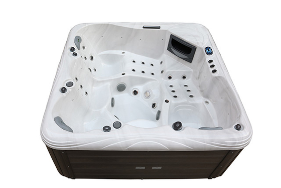 Kolam Renang Luar Ruangan Hidroterapi Sauna Pijat Hot Tub Dengan Sistem Pemanasan