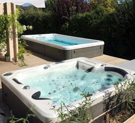 Balboa Acrylic 6 Orang Whirlpool Hot Tub Dengan Lampu Led Bawah Air Untuk Keluarga Dan Teman