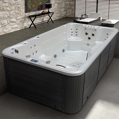 Kolam Spa Renang Akrilik Luar Ruangan Dengan Teknologi Nirkabel Bluetooth Dan Sistem Suara Nirkabel